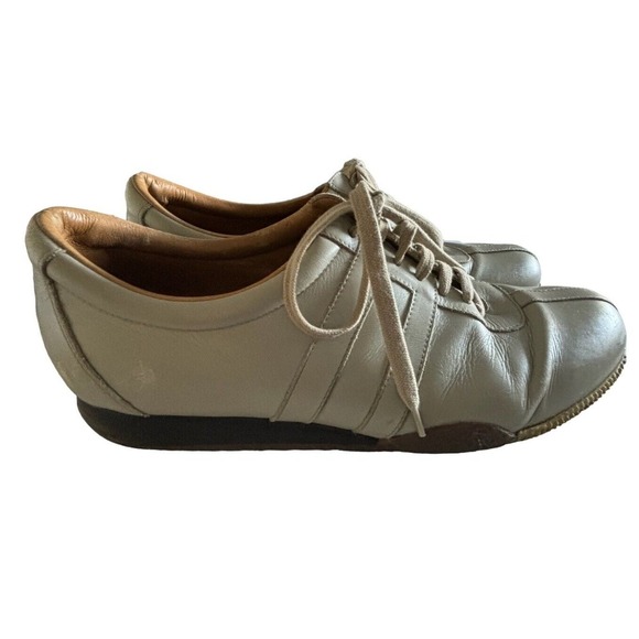 Bally Free Men’s Athletic Shoes Size Medium 10.5 E Beige Leather Chic Sneakers - Picture 3 of 10